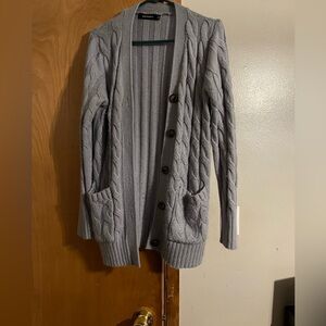 Knit cardigan with pockets